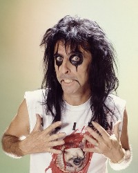 Alice Cooper: откровено за живота, алкохола и смъртта... Alice Cooper: откровено за живота, алкохола и смъртта...